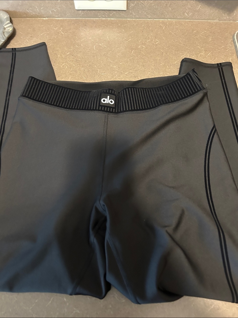 ALO Yoga Black Performance Leggings with Rib Waistband